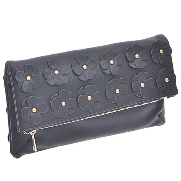 Black CLutch handbag 3d flowers 🔥🔥🔥 - Picture 2 of 4